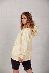Sudadera color crema