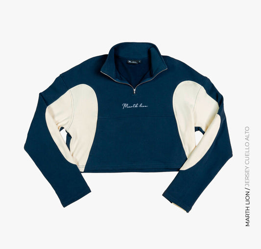Sudadera azul suave al tacto